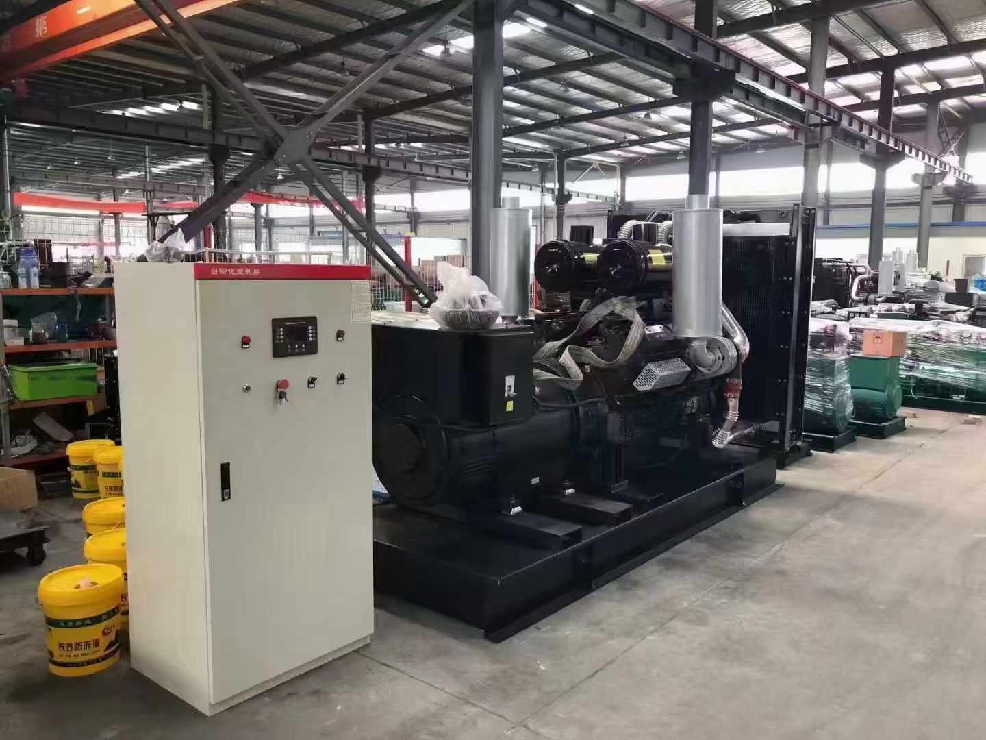 陆河柴油发电机运行时的噪音和振动水平如何?